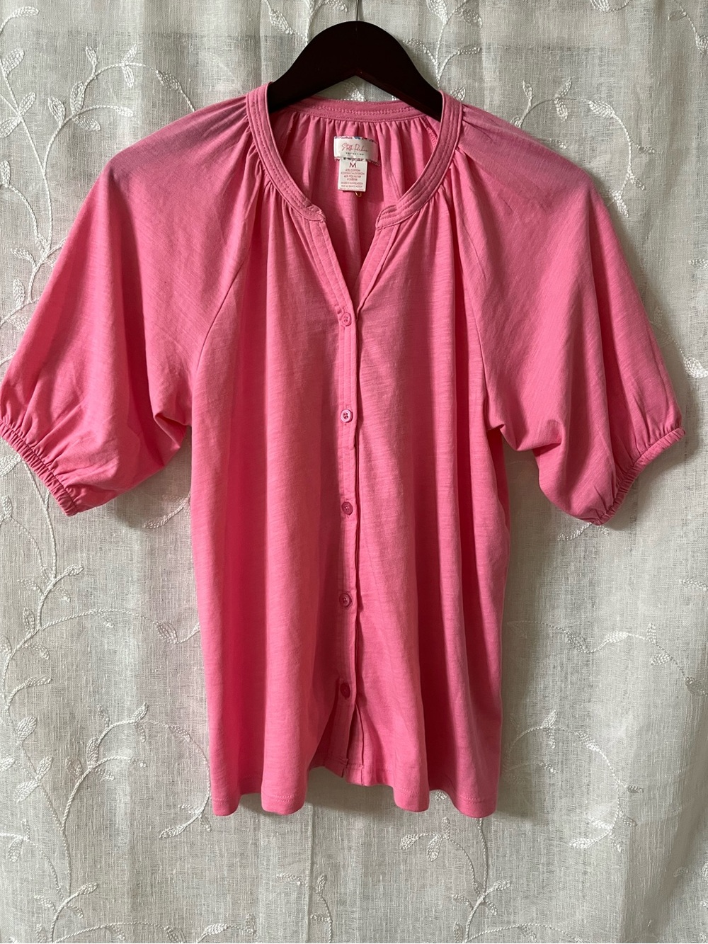 Stella Parker Hot Pink Button-Front Blouse Size Medium Fresh